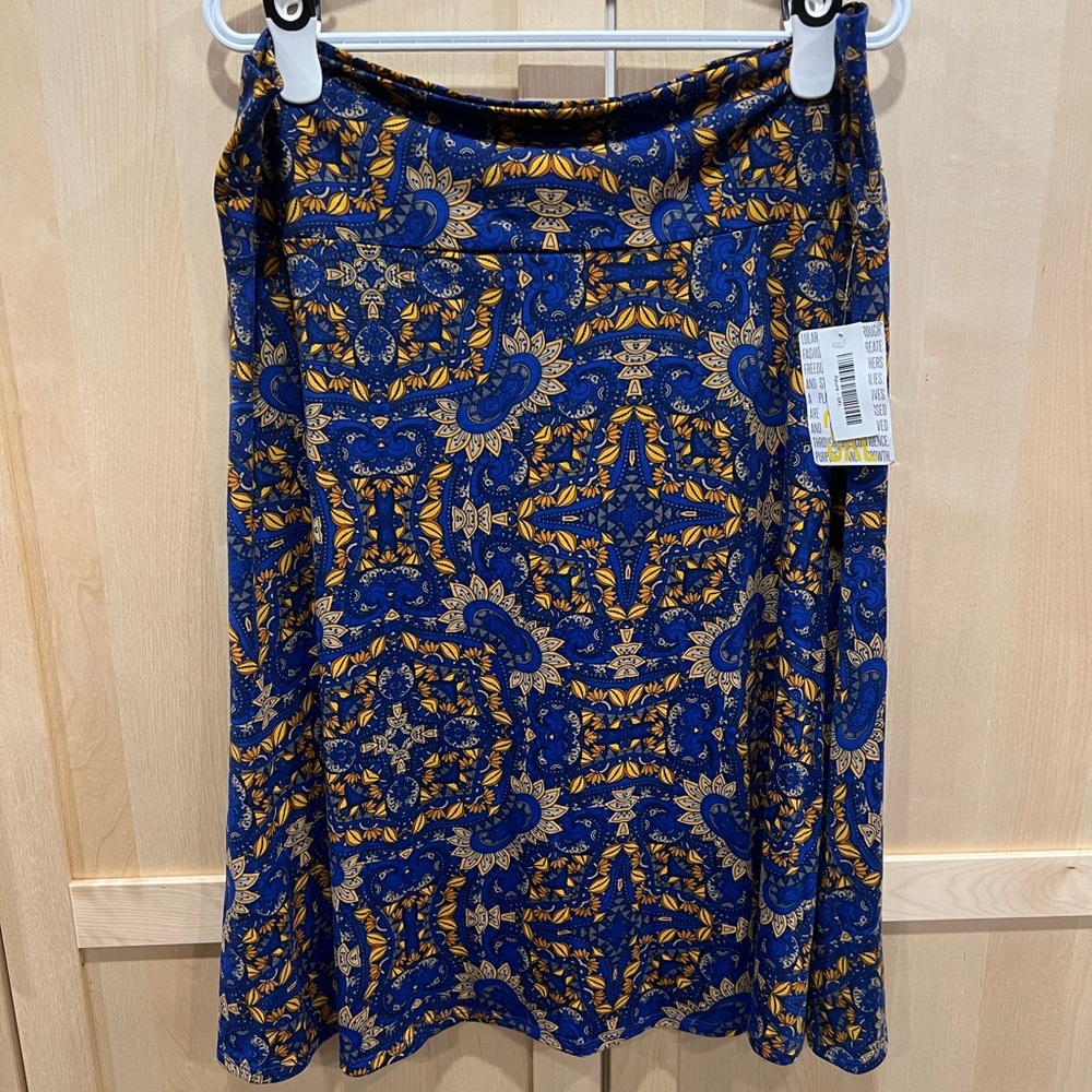 Azure style skirt